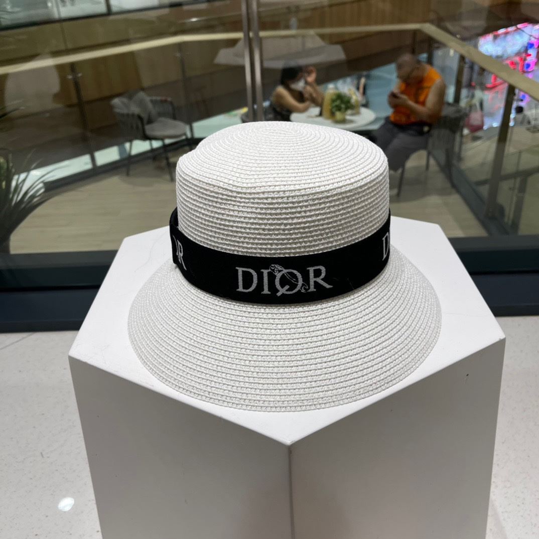 Christian Dior Caps